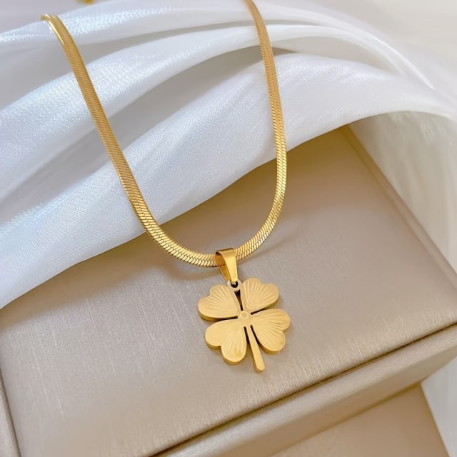 Elegantna ogrlica s štiriperesno deteljico, 2 barvi