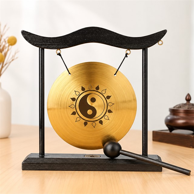 Gong - Harmonijski bronasti gong, udarni instrument
