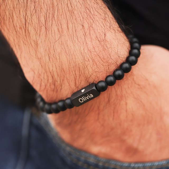 Personalizirana moška črna zapestnica z gravuro po vaši želji