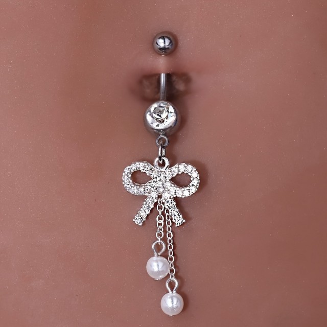 Piercing za popek z daljšo pentljico
